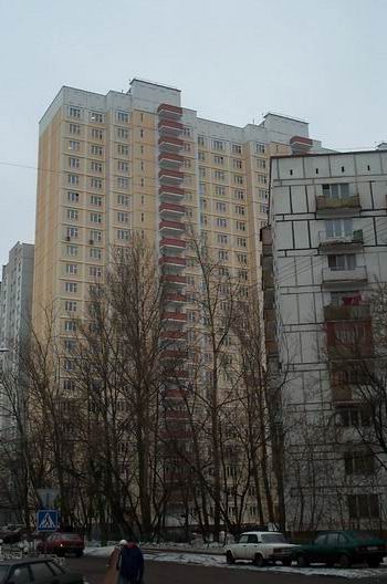 ...on the 10th floor of this new apartment building in the south of Moscow. It is a 22-story building, which is slowly but surely replacing the old soviet buildings in the suburbs.