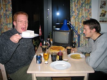 Kenneth and Ulrik eating pancakes and ice;-)