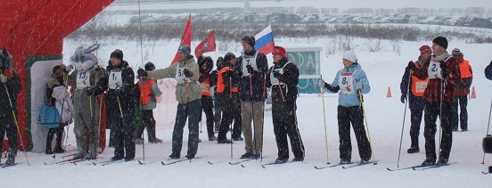 3... 2... 1... GO! Saturday the 10th February I participated in the "downside up" Russian Challenge Ski Race at Bitsa Recreation Zone just outside Moscow to the south. I was part of Danfoss' corporate team with number 7-1 (see the picture) in the 4 times 500 m free-style relay race. It was the first time I had skies on for 3 - 4 years, so I was quickly outrun by my fellow skiers. But thanks to my three other colleagues we won the company relay race and took with us home a nice trophy.